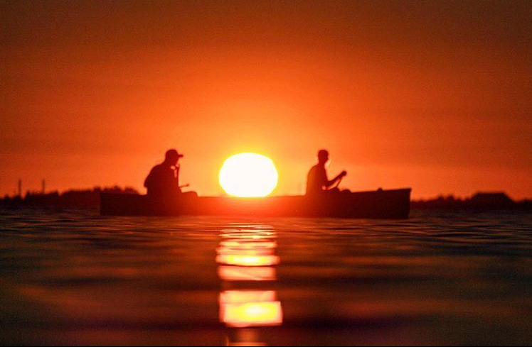 beach crescent sunset canoe golden hour people silhouettes Reflection Sunset Photo Photography Photographer DOF Canon T5i Rebel EOS