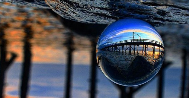  photography-british columbia-surrey-whiterock-lensball-sunrise-orb-wood-panels-sphere-glass-bench-canada-photo-photograph-photographer